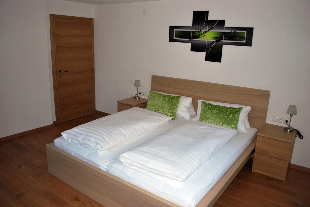 Ferienwohnung Nuener Grins Εξωτερικό φωτογραφία