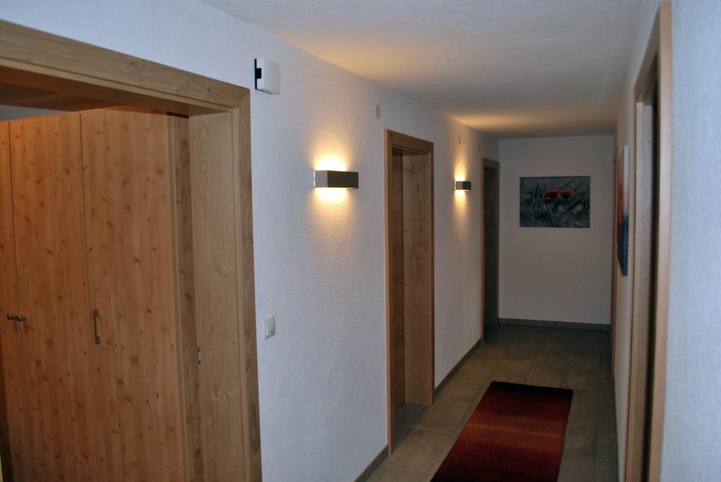 Ferienwohnung Nuener Grins Εξωτερικό φωτογραφία