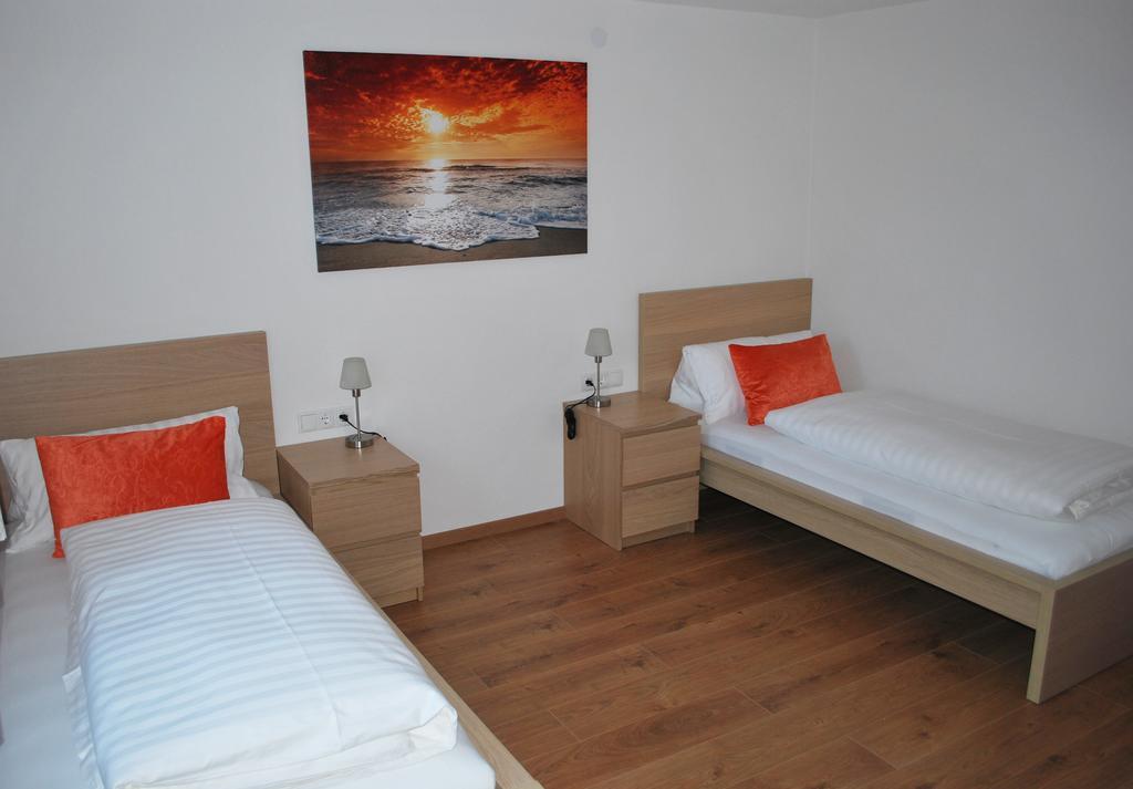 Ferienwohnung Nuener Grins Εξωτερικό φωτογραφία